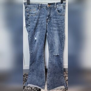Sample Rised Hem Classic Blue Distressed Women Jeans